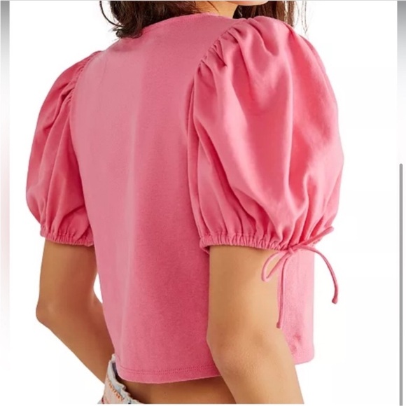 Free People Kitty Bubble sleeve Tee size medium NWT - Picture 2 of 6